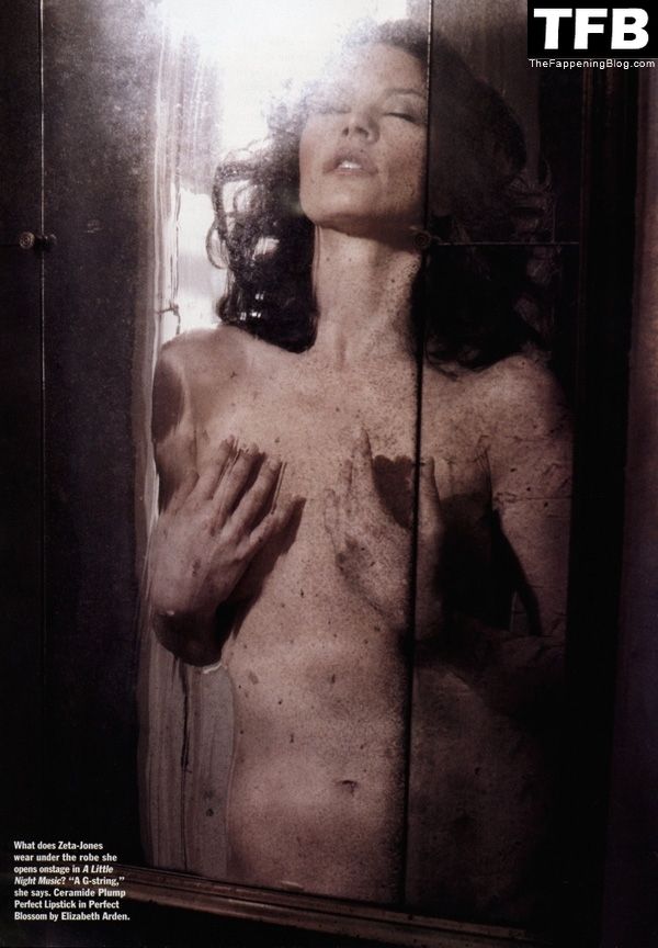 Catherine Zeta-Jones Nude &amp; Sexy Collection (106 Photos)