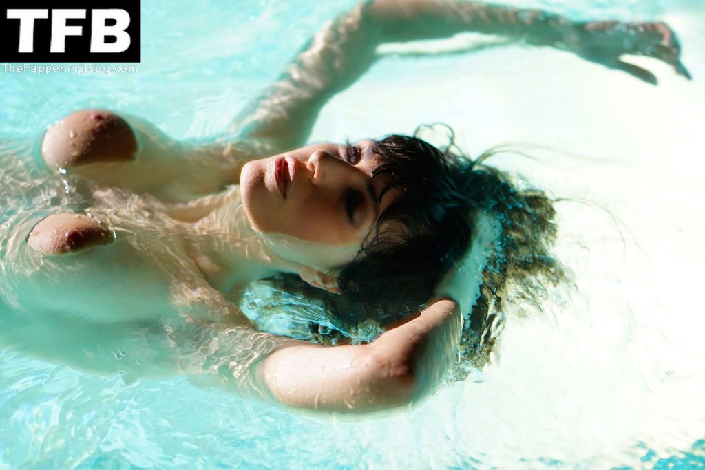 Jacqueline Scherer Nude &amp; Sexy – Playboy (84 Photos)