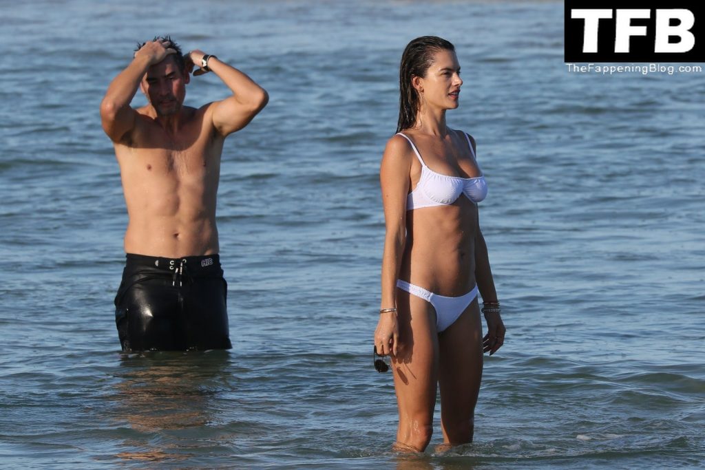 Alessandra Ambrosio &amp; Richard Lee Spend Their New Year’s Day at the Beach in Brazil (176 Photos)