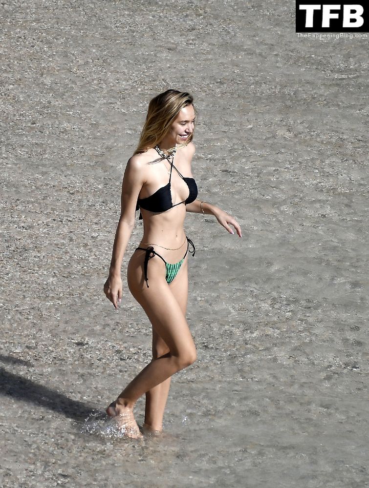 Alexis Ren Shows Off Her Slender Figure in a Bikini on the Beach in St Barts (91 Photos)
