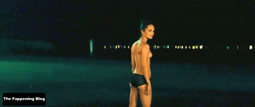 Alicia Vikander Nude &amp; Sexy Collection (40 Pics + Videos)