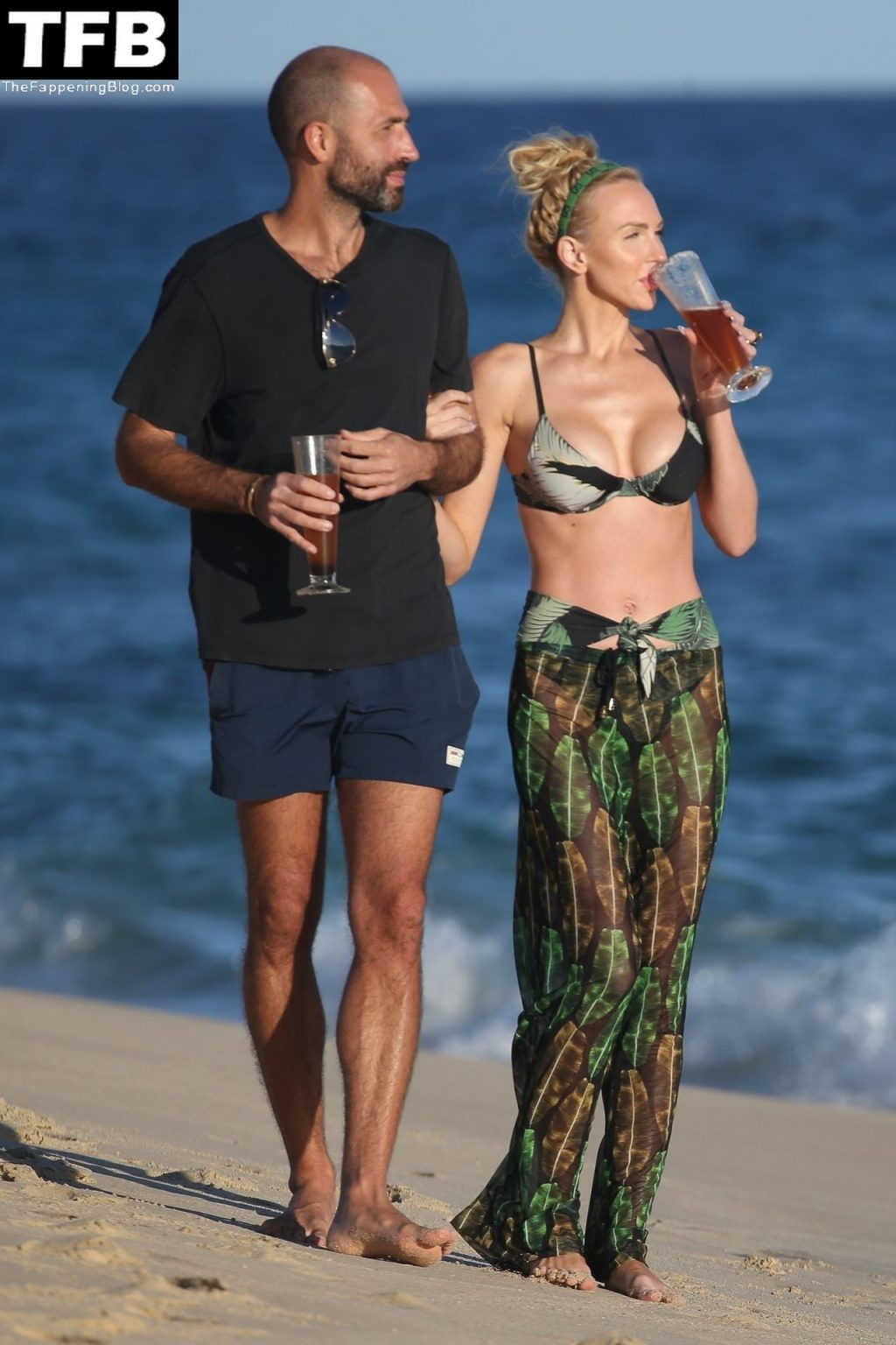 Christine Quinn Enjoys a PDA Session with Her Husband on the Beach in Cabo (42 Photos)