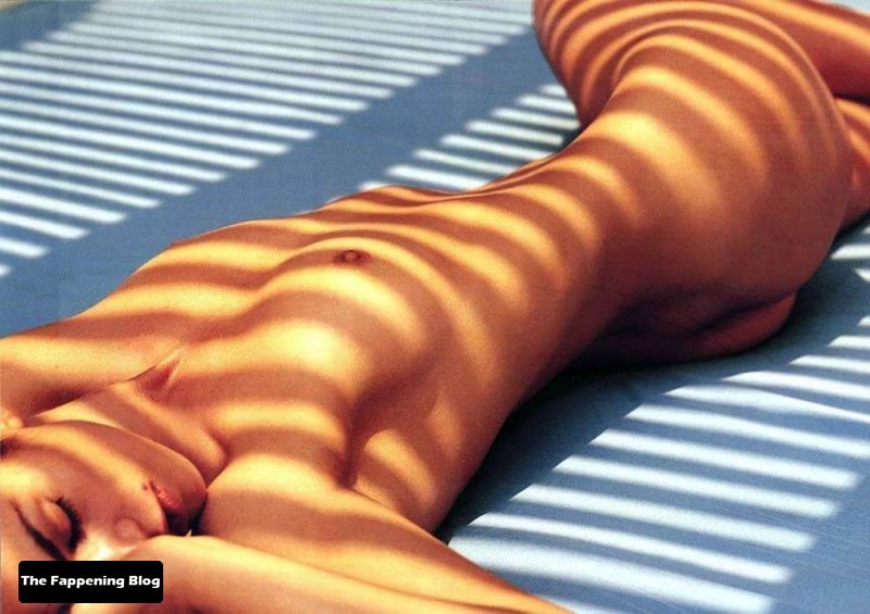 Cindy Crawford Naked 28