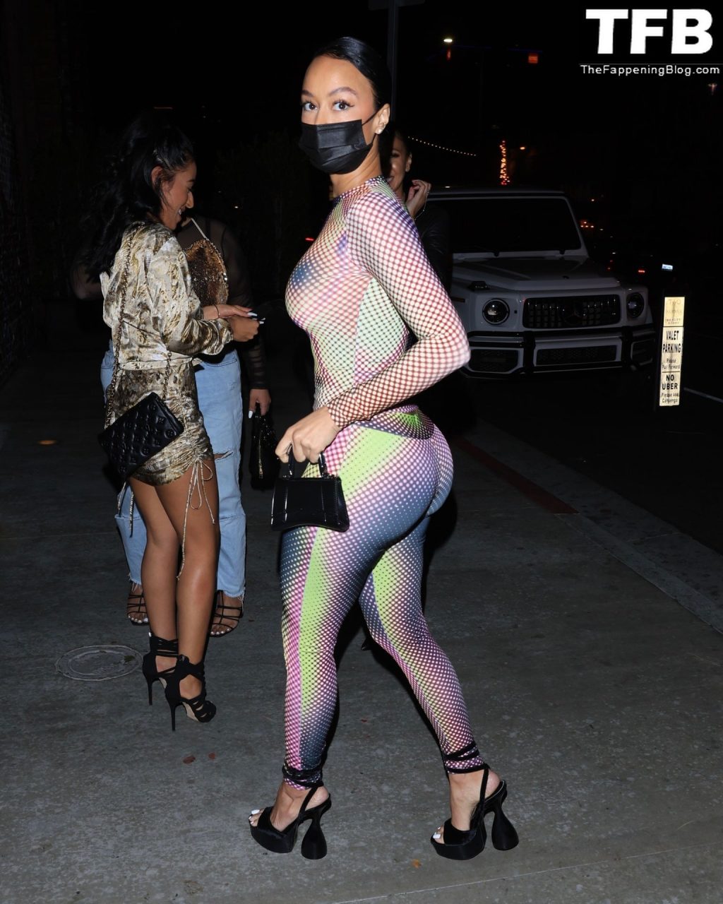 Draya Michele Flaunts her Curvy Figure at TAO in LA (26 Photos)