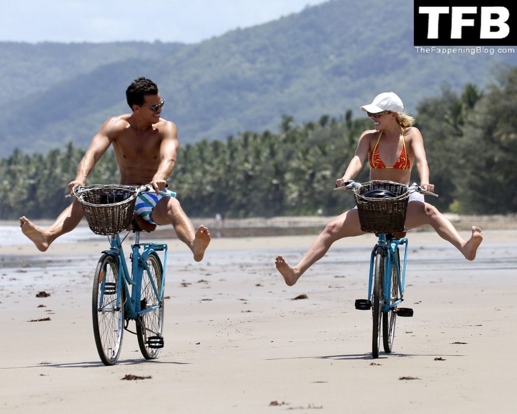 Holly Kingston Enjoys a Romantic Bike Ride with Jimmy Nicholson (29 Photos)