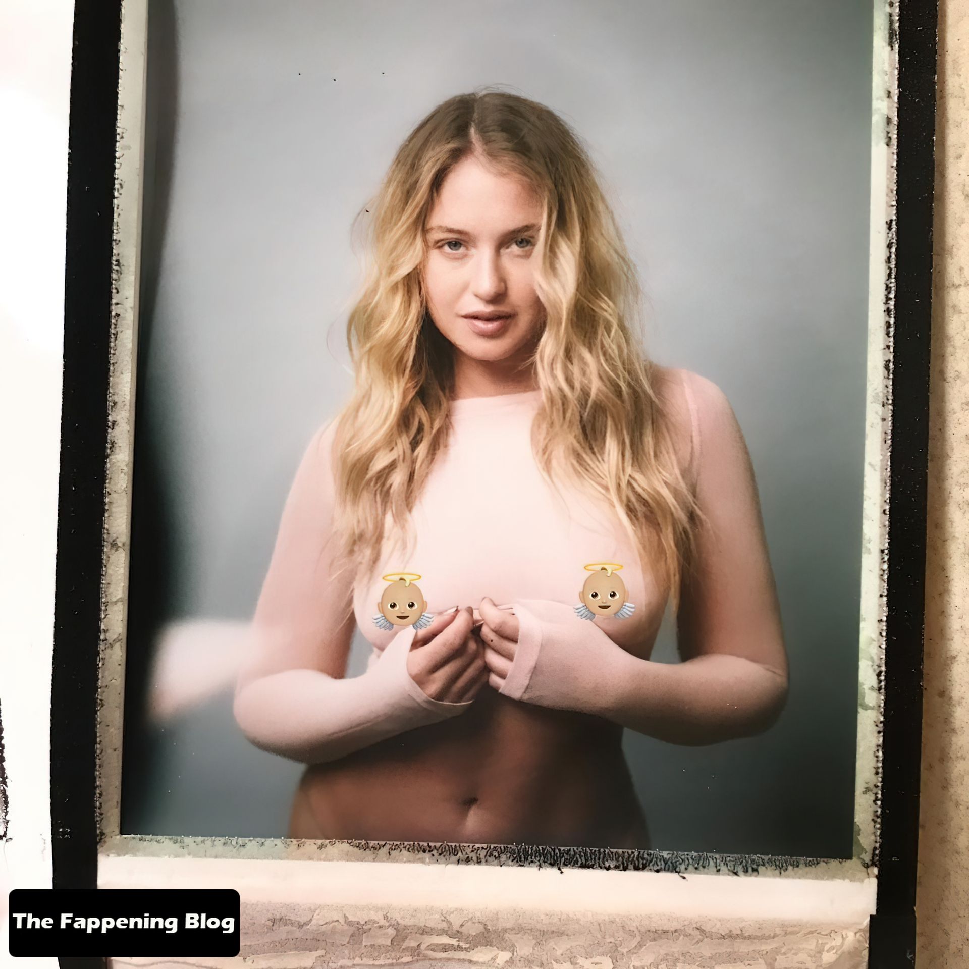 Iskra-Lawrence-Sexy-Collection-13-1-thefappeningblog.com_.jpg