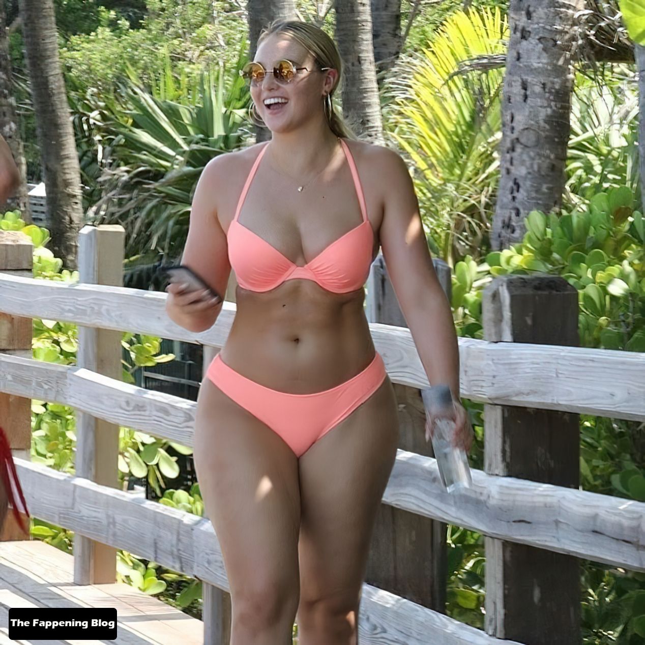 Iskra-Lawrence-Sexy-Collection-45-1-thefappeningblog.com_.jpg