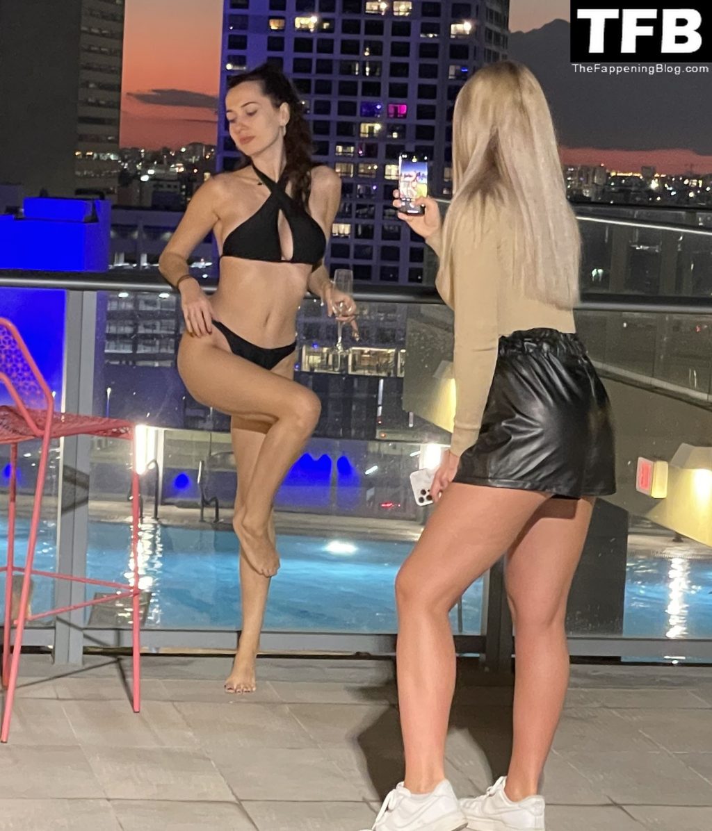 Iva Kovacevic Celebrates the Final Hours of 2021 on a Luxury Roof Pool with a Tiny Bikini in Miami (64 Photos)