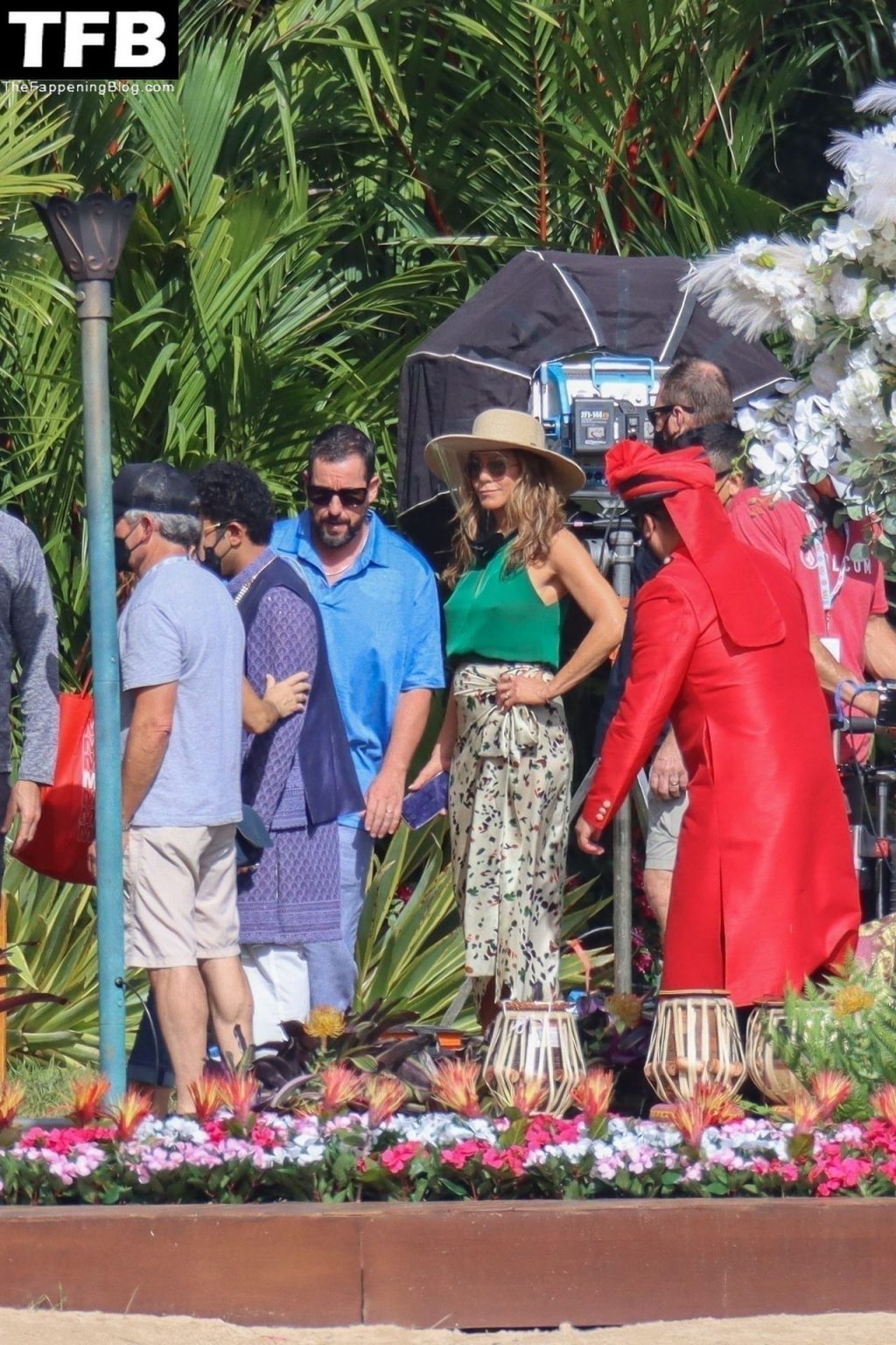 Jennifer Aniston &amp; Adam Sandler are Spotted on the Set of Netflix’s ‘Murder Mystery 2’ For the First Time (86 Photos)