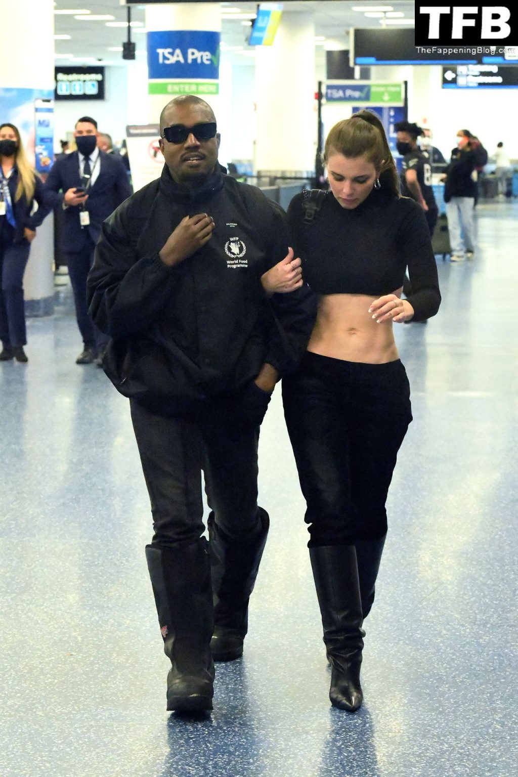 Kanye West is All Smiles as He Reunites with His Girlfriend Julia Fox at Miami International Airport (78 Photos)