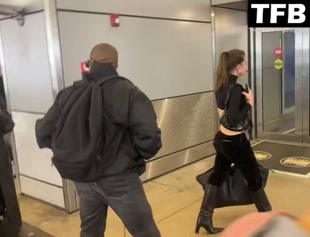 Kanye West is All Smiles as He Reunites with His Girlfriend Julia Fox at Miami International Airport (78 Photos)