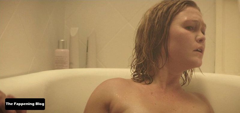 Julia Stiles Nude &amp; Sexy Collection (12 Photos + Videos)