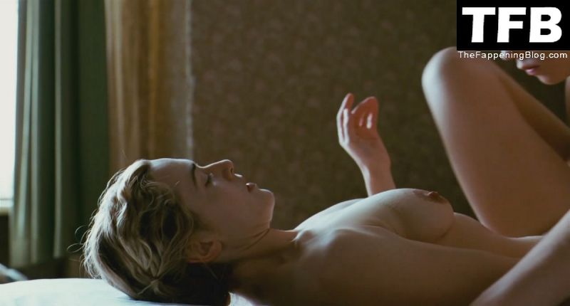 Kate-Winslet-nude-sexy-39-thefappeningblog.com_.jpg