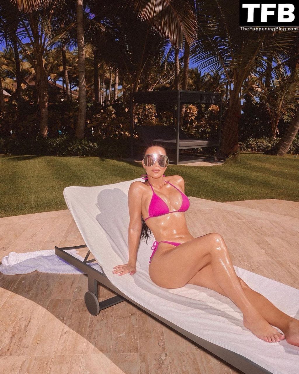 Kim Kardashian Poses in a Tiny Bikini (4 Photos)