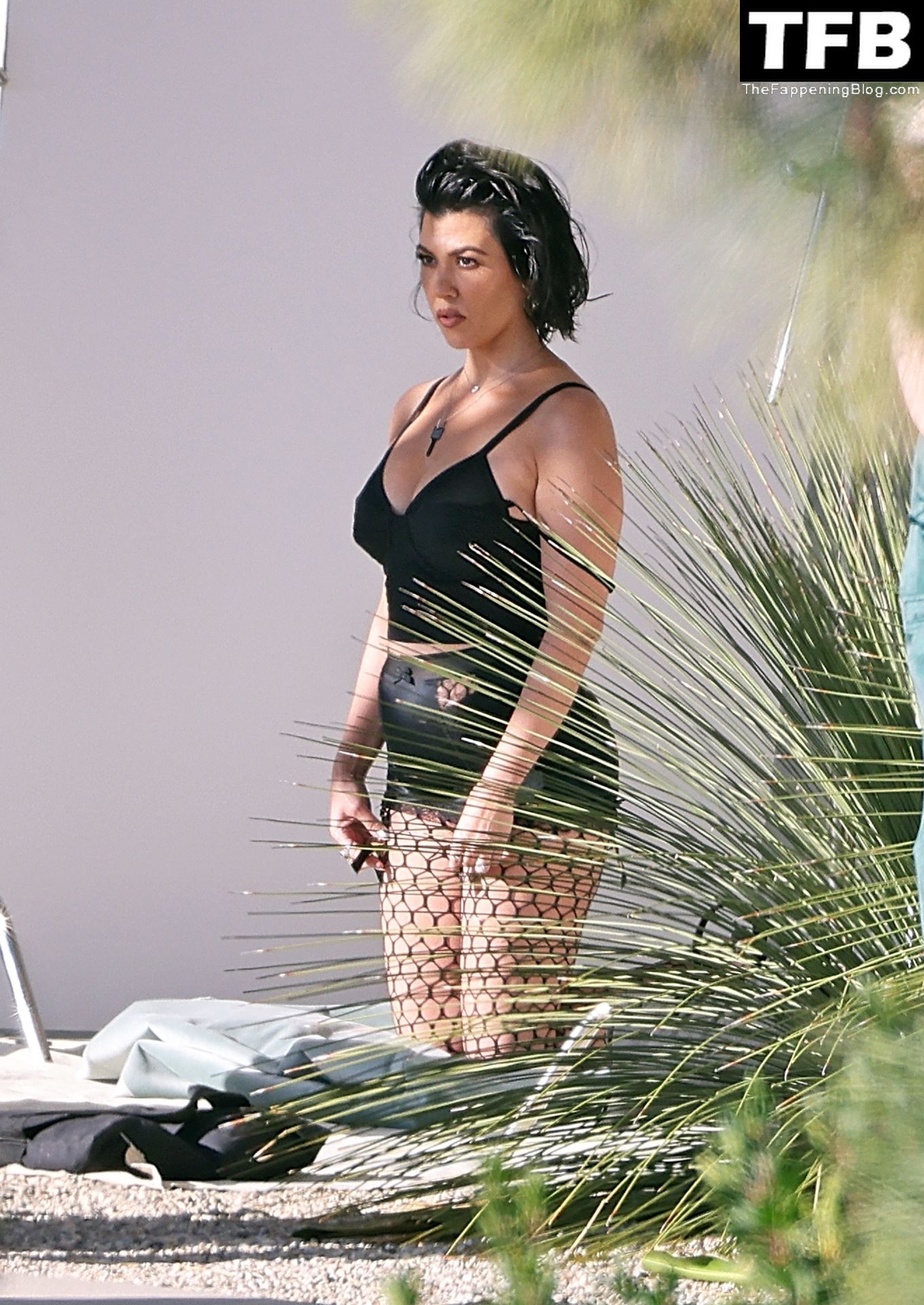 Kourtney-Kardashian-Sexy-The-Fappening-Blog-63.jpg