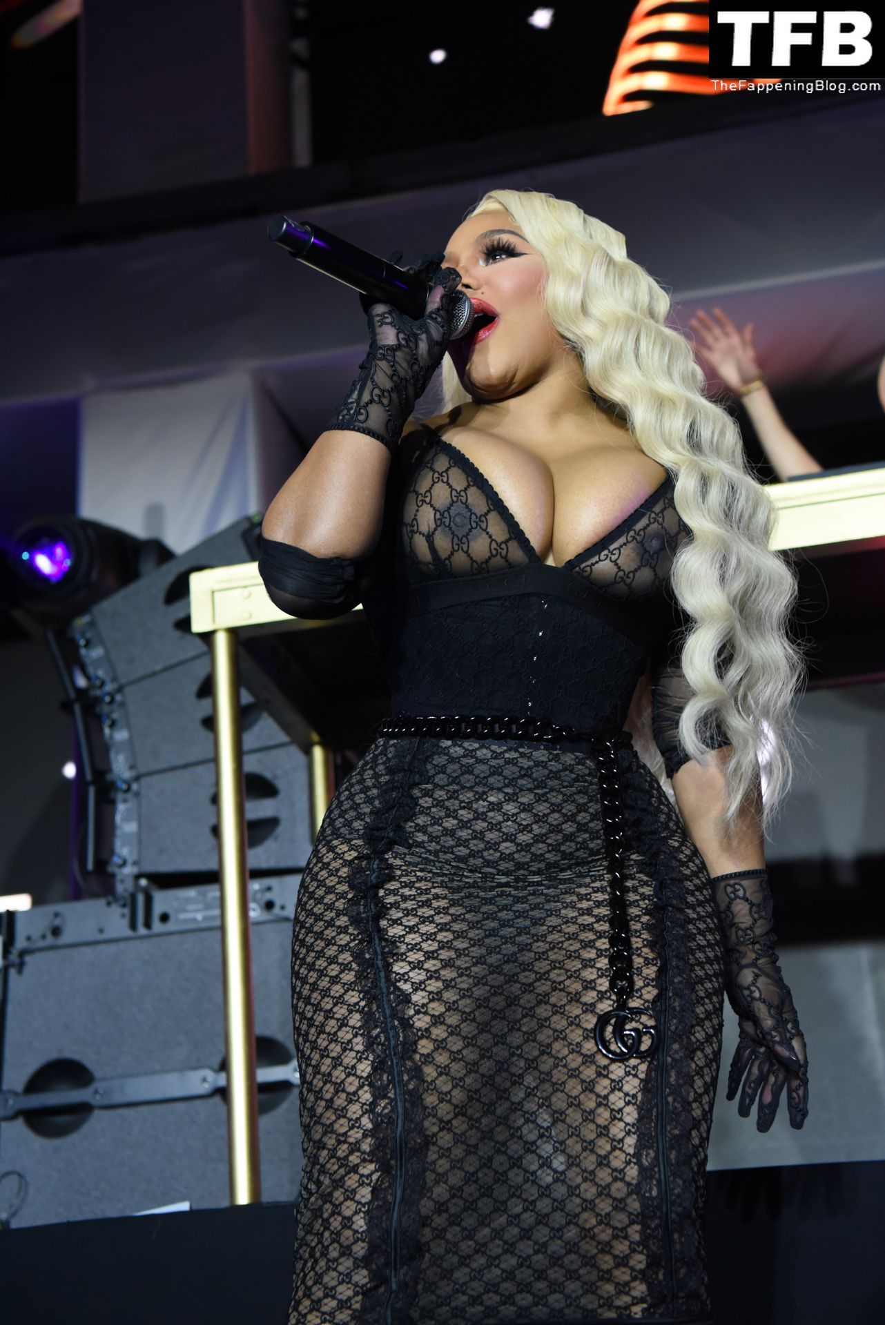 Lil-Kim-See-Through-Nudity-The-Fappening-Blog-13.jpg