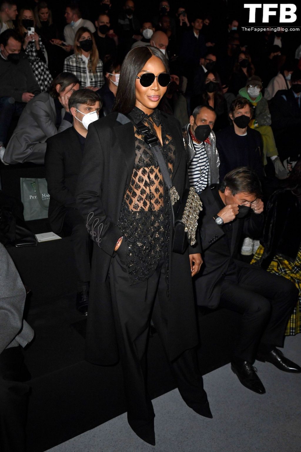 Naomi Campbell Flashes Her Nude Tits as She Attends the Dior Homme Show (108 Photos)