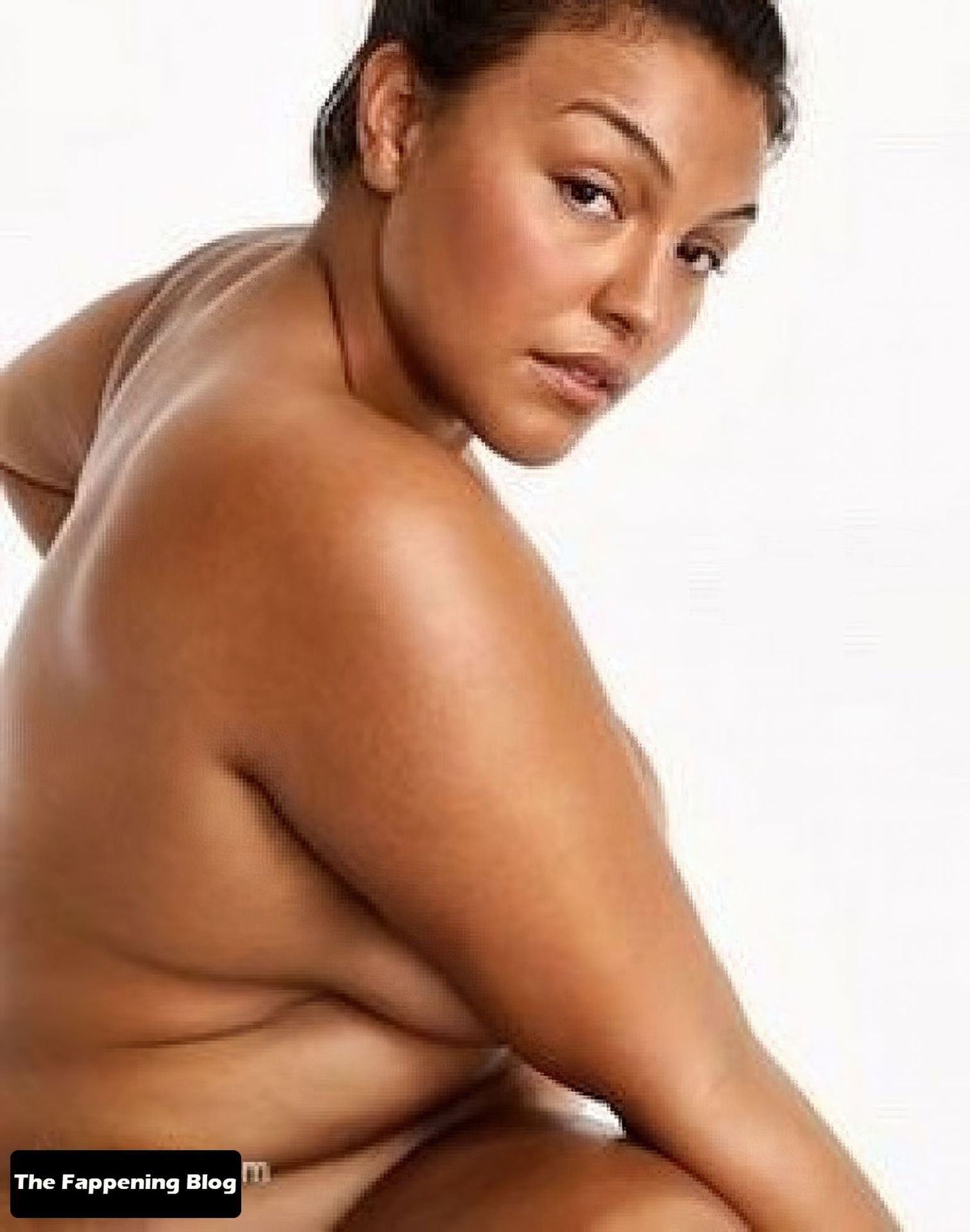 Paloma Elsesser Nude & Sexy Collection (16 Photos) .