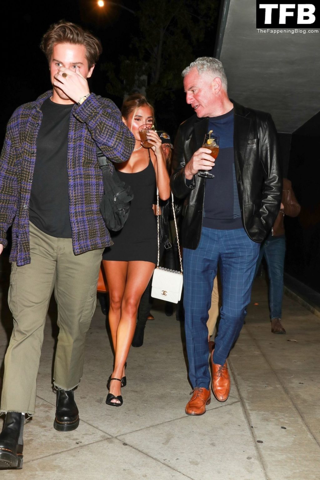 Weekend Mode! Leggy Pia Mia Goes Bar Hopping in West Hollywood (16 Photos)