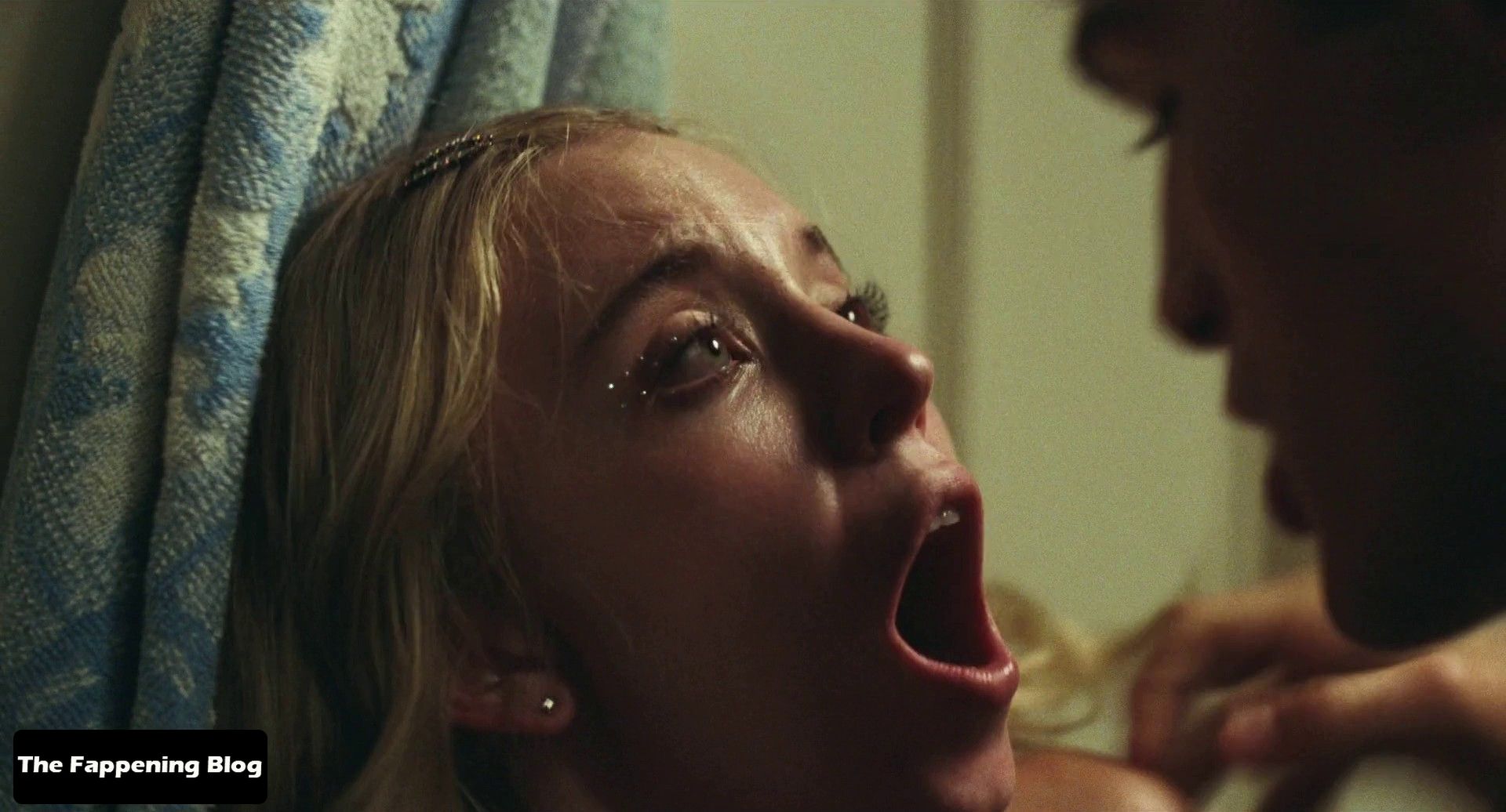 The Fappening Blog video below presents Sydney Sweeney’s new nude sex scene...
