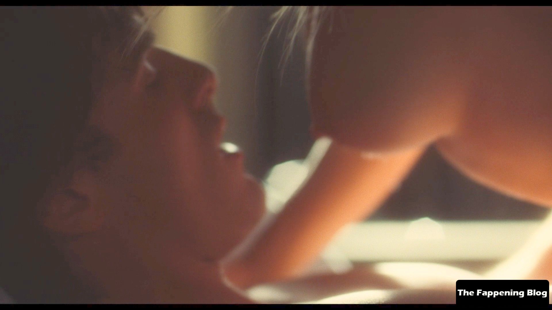 Explore the Wild Side of Sydney Sweeney with Her Sexy Nude Pics