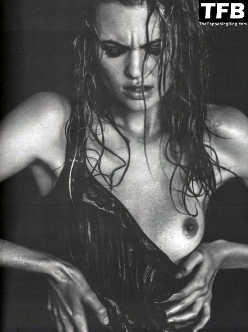 Behati Prinsloo Nude &amp; Sexy Collection (86 Photos)