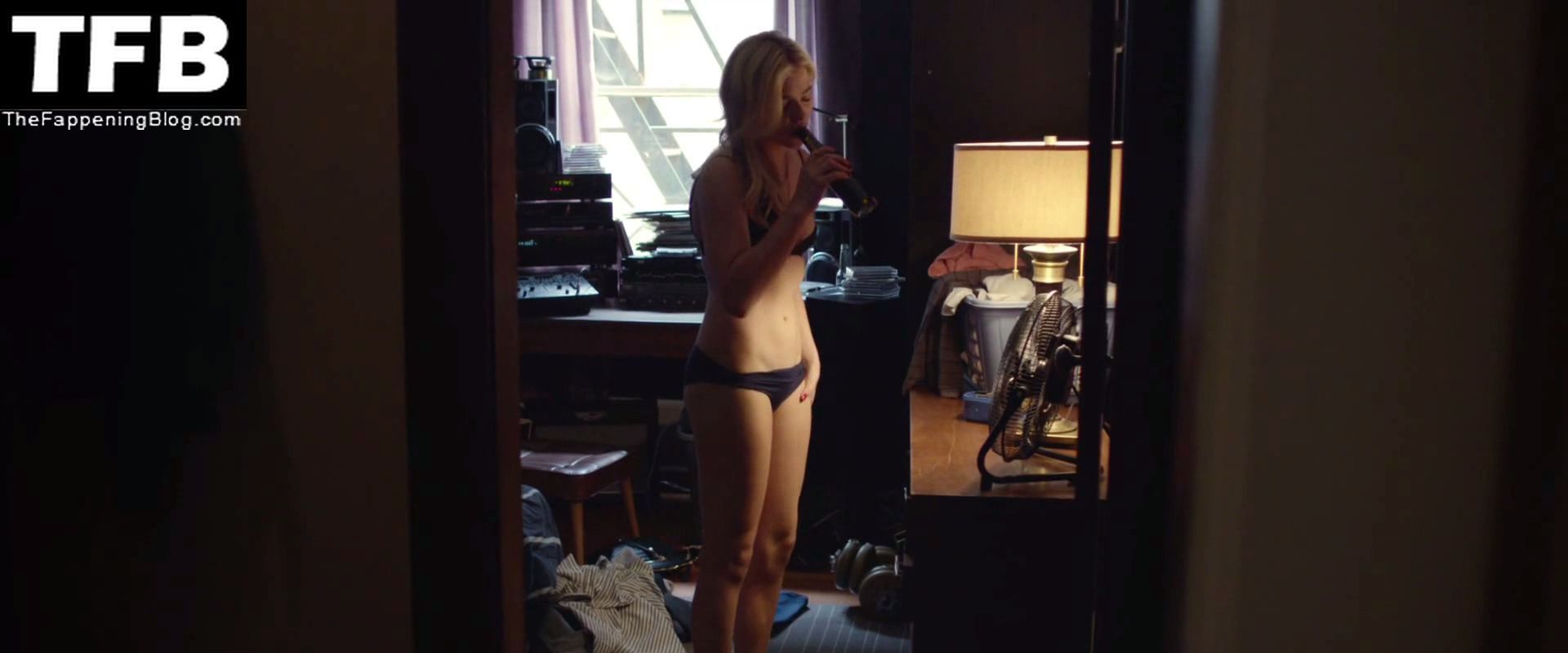 Chloe Grace Moretz Nude Sexy 72.