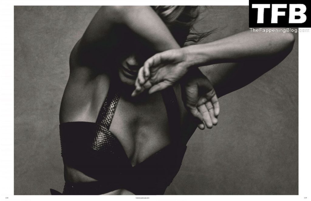 Helene Fischer Sexy Collection – Part 1 (150 Photos)
