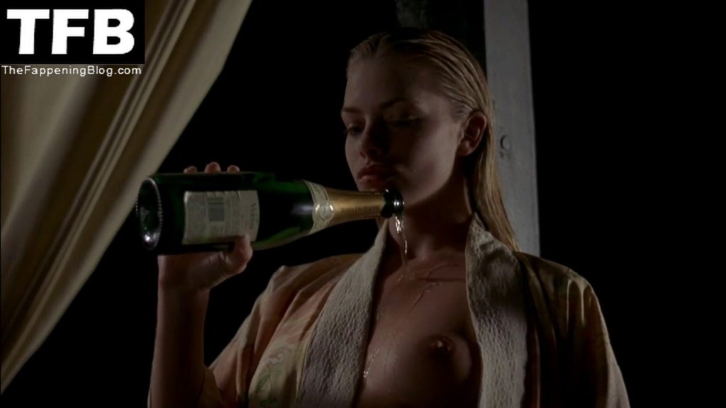 Jaime Pressly Nude &amp; Sexy Collection (107 Photos)