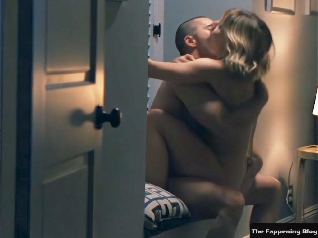 Kristen Bell Nude &amp; Sexy – The Woman in the House (9 Pics + Enhanced Video)