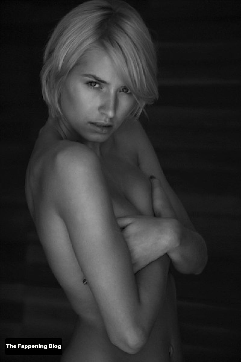 Lena Gercke Nude & Sexy Collection - Part 1 (150 Photos) .