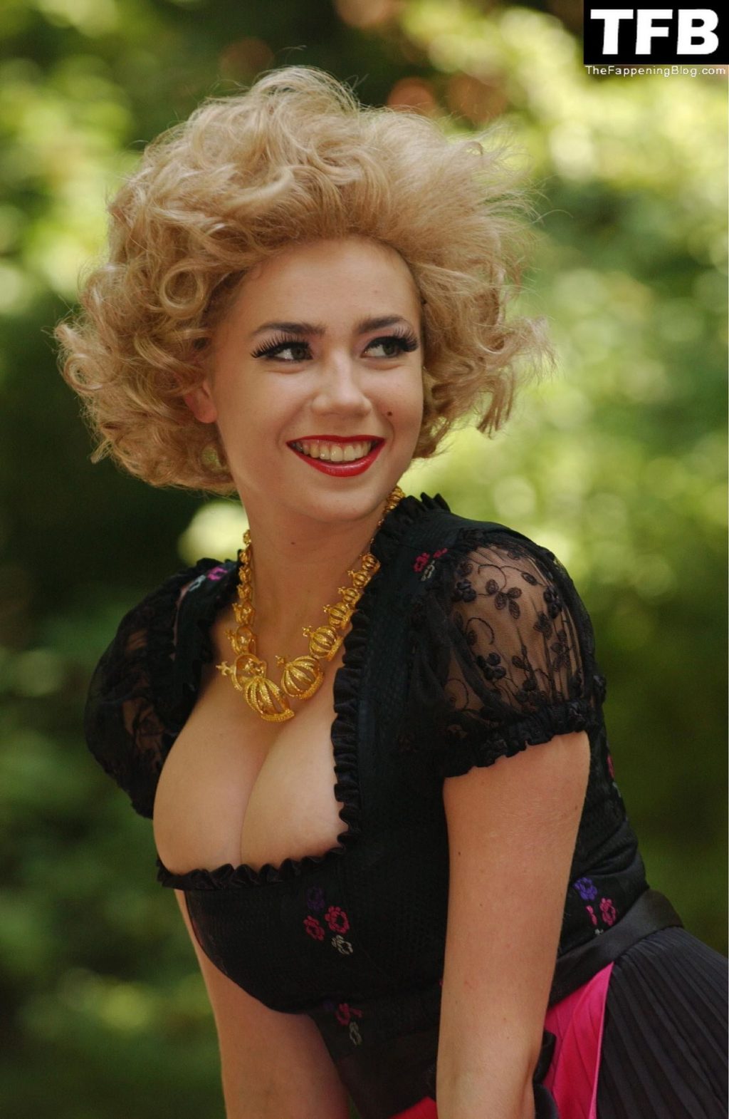 Palina Rojinski Topless &amp; Sexy Collection (148 Photos)