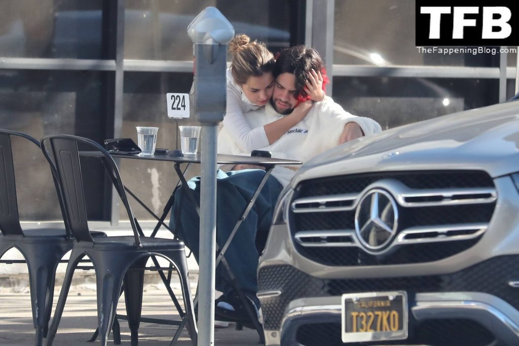 Braless Addison Rae &amp; Omer Fedi Share a Sweet PDA Moment While Waiting For Breakfast (68 Photos)