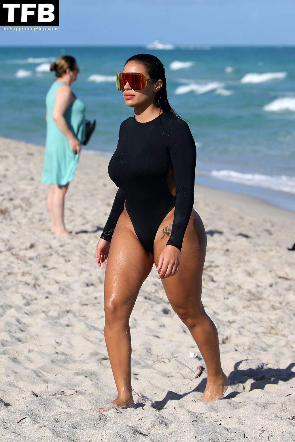 Chaney Jones Shows Off Her Curves in a Revealing Swimsuit (65 Photos)