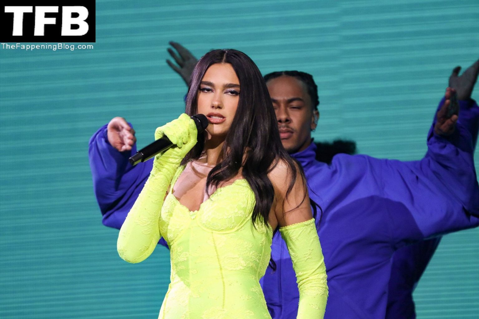 Dua Lipa Shows Off Her Sexy Body On Stage As She Performs During The