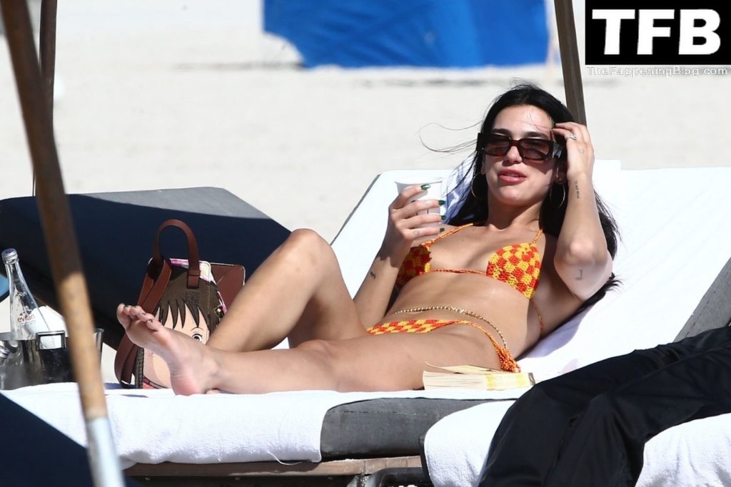 Dua Lipa Enjoys the Beach Life in Miami After Rehearsals (66 Photos)