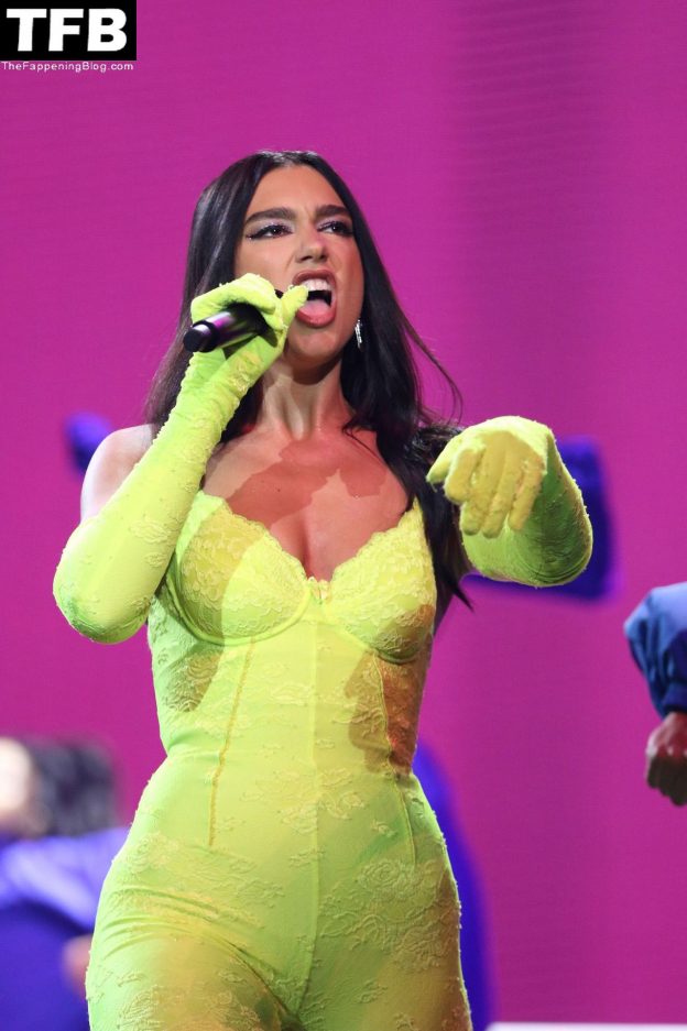 Dua Lipa Shows Off Her Sexy Body On Stage As She Performs During The Future Nostalgia Tour 97 