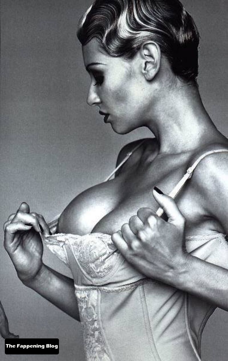 Esther Arroyo Nude Collection (43 Photos)