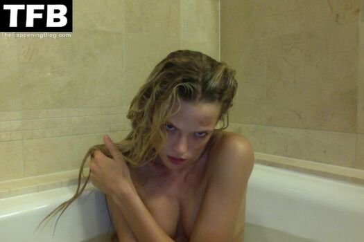 Gabriella Wilde / _gabriellawilde_ Nude Leaks Photo 46