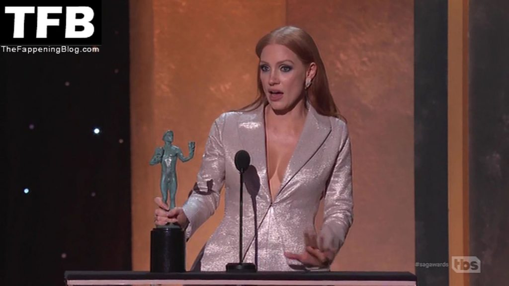 Jessica Chastain Displays Her Cleavage at the 28th Annual Screen Actors Guild Awards (156 Photos)