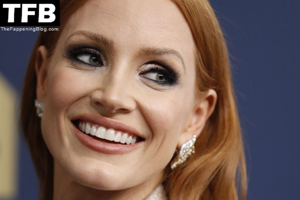Jessica Chastain Displays Her Cleavage at the 28th Annual Screen Actors Guild Awards (157 Photos)