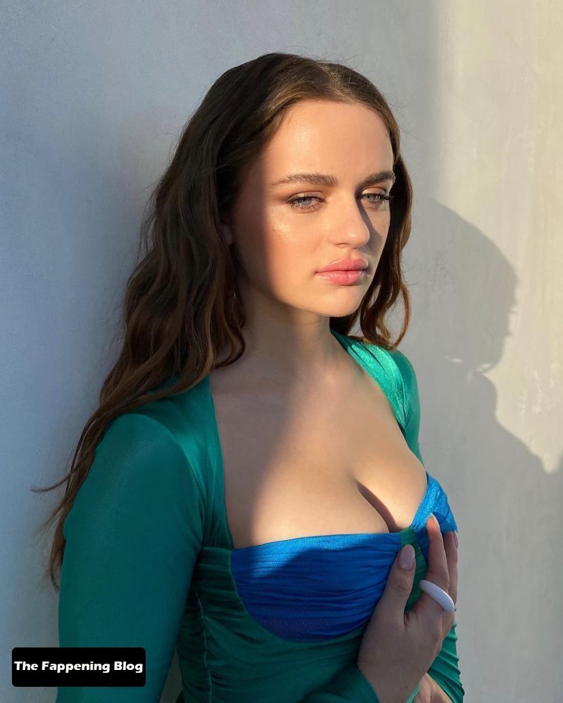Joey King Nude &amp; Sexy Collection (21 Photos + Videos)