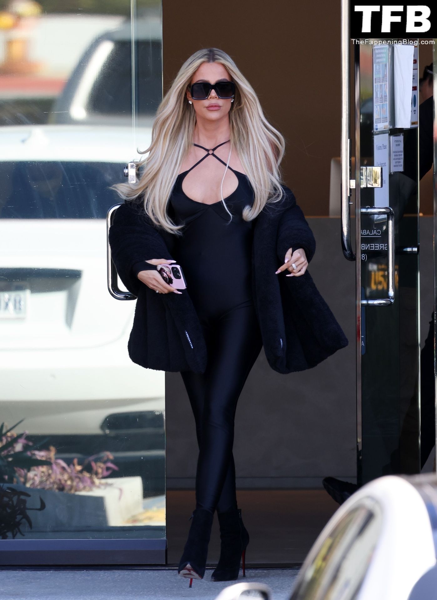 Khloe-Kardashian-Sexy-The-Fappening-Blog-10.jpg