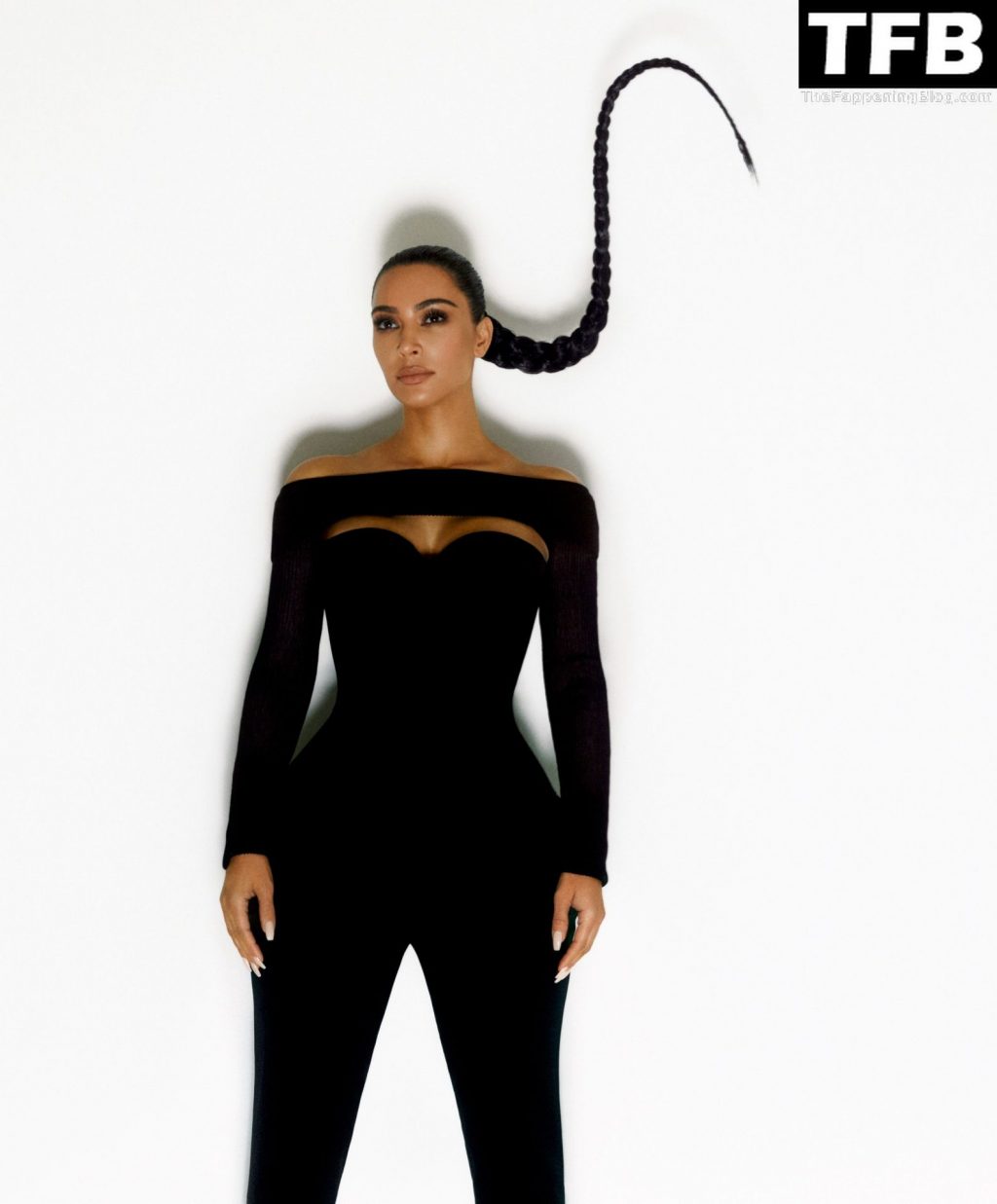 Kim Kardashian Sexy – Vogue Magazine (11 Photos)