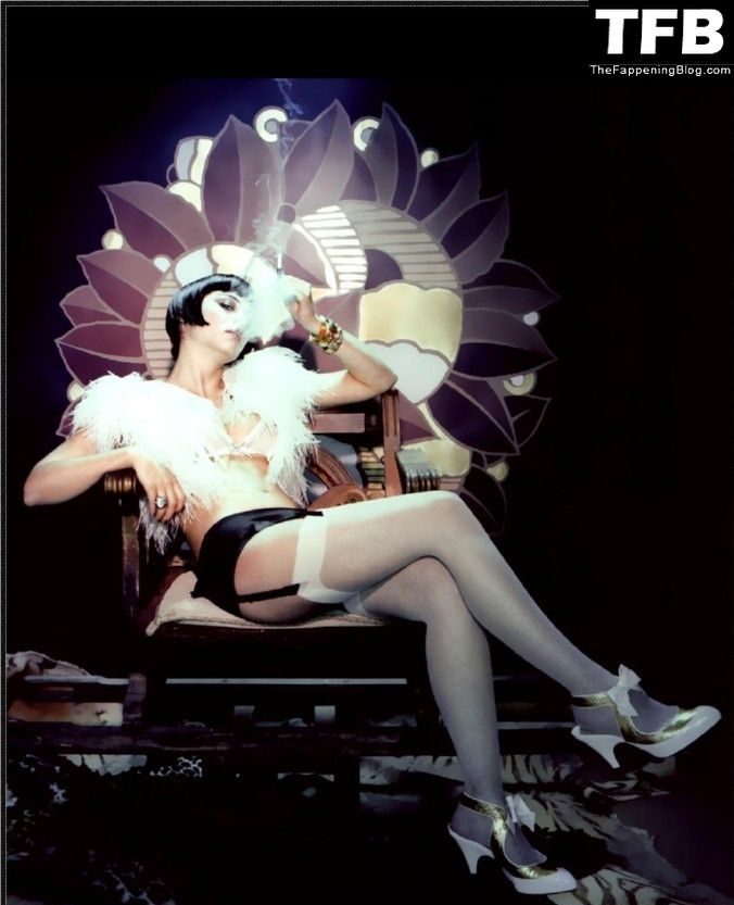 Leonor Watling Nude &amp; Sexy Collection (27 Photos)