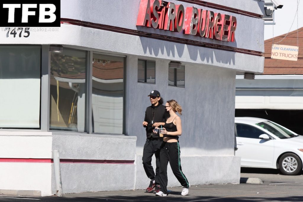 Braless Lily-Rose Depp and Her Boyfriend Yassine Stein Share Some PDA Before Getting Burgers (16 Photos)