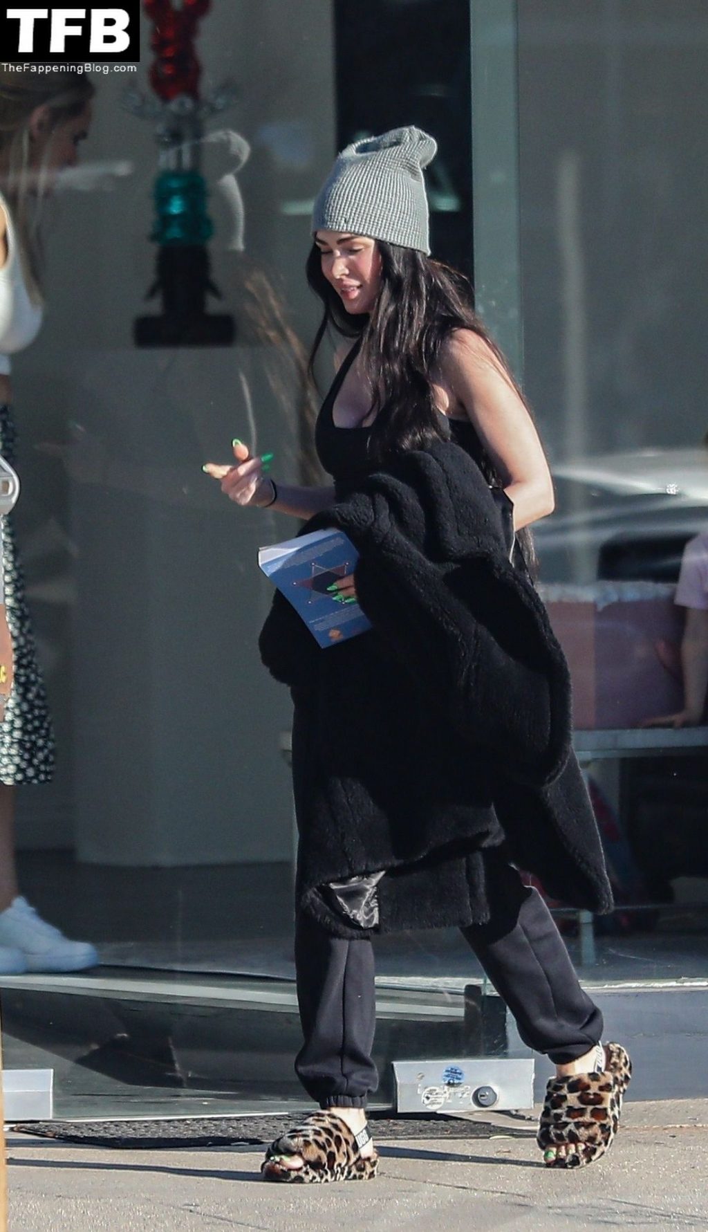 Megan Fox Looks to Have Gotten a Lip Injection at a Medical Spa in LA (101 Photos)