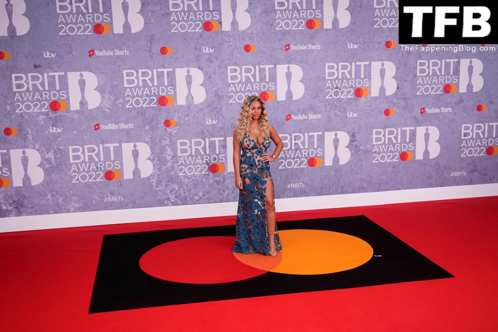 Molly Rainford Flaunts Her Sexy Boobs at The BRIT Awards 2022 (10 Photos)