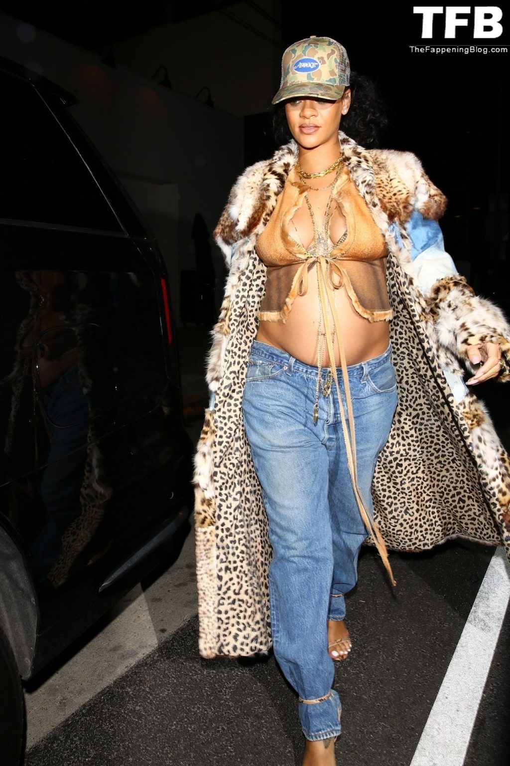 Rihanna Shows Off Her Growing Baby Bump as She Exits Giorgio Baldi (27 Photos)