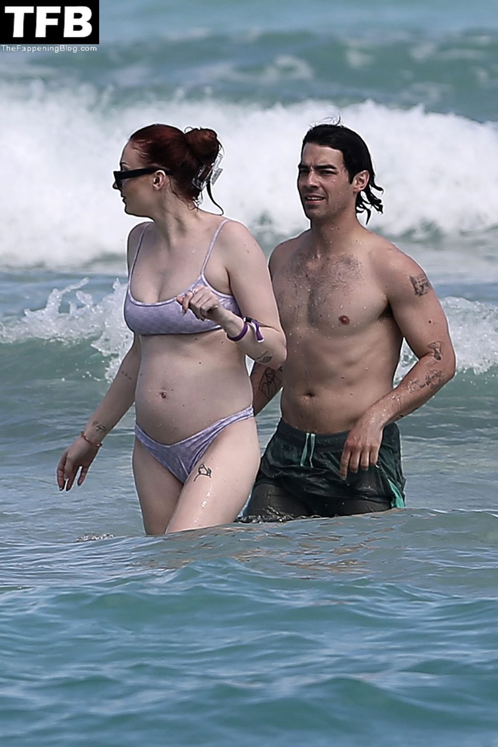 Sophie Turner Steps Out in a Bikini on the Beach in Miami (110 Photos)